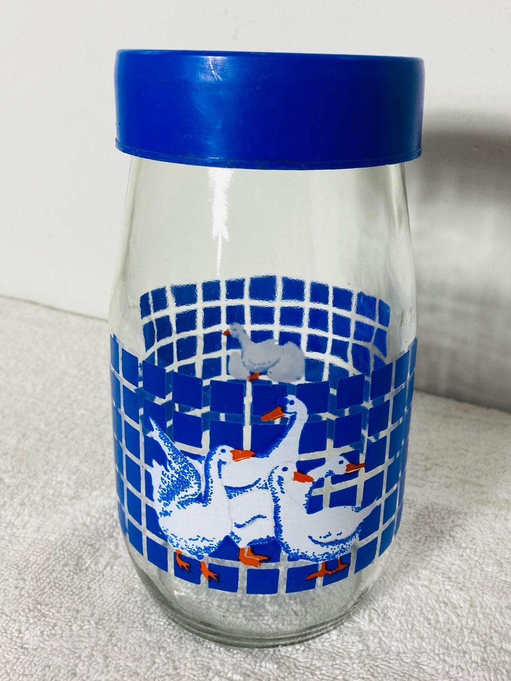 Vintage 1980s Carlton Glass Country Geese 1.5L Canister Jar Blue Lid